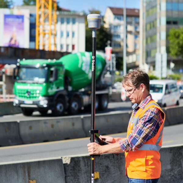 Trimble R12, Model 60, R0W - Image 4